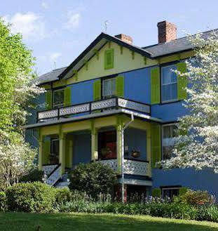 High Meadows Vineyard Inn Scottsville 外观 照片